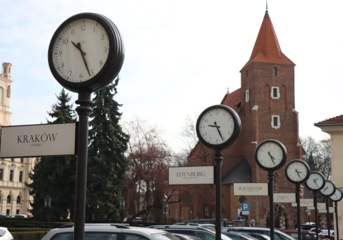 Zmiana czasu 2026. W październiku pośpimy godzinę dłużej