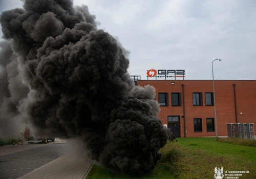 Alarm na Pomorzu Zachodnim! Atak drona, pożary i uzbrojeni dywersanci