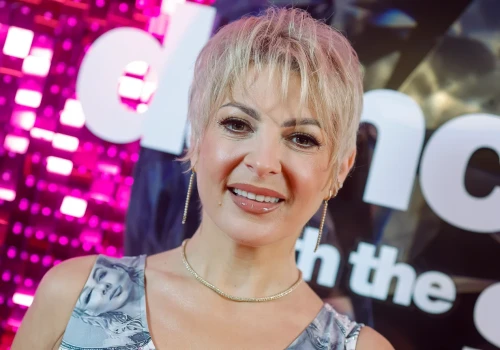 Magdalena Narożna ma własną walutę? Jej sukienka na ściance „Tańca z Gwiazdami” przyciąga uwagę