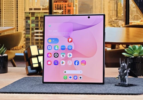 Samsung Galaxy Z Fold8 Ultra: Wzięli konkurencję na serio. Ale to może nie wystarczyć