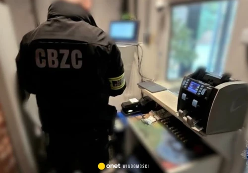 Międzynarodowa grupa przestępcza rozbita. Prali pieniądze na ogromną skalę