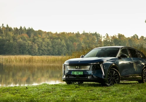 Francuski SUV premium po zmianach. Sprawdziliśmy nowe DS 7