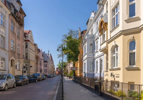 Powstał film o niezwykłej bydgoskiej ulicy Cieszkowskiego. Poznaj historię kamienic