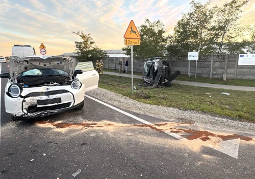 Zderzenie samochodów w Swarzynicach. Obaj kierowcy ukarani