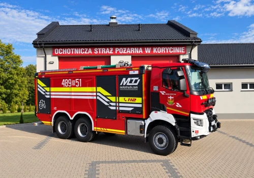 Iveco T-Way zamiast Steyra 91, Renault K440 zamiast Tatry 148 – ciężkie wozy dla OSP