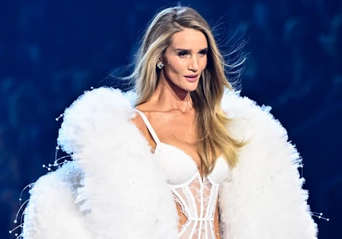 Kto wrócił na wybieg Victoria’s Secret w 2026 roku? To wielkie zaskoczenie