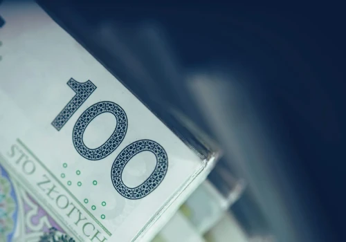 UOKiK nakłada prawie 4 mln zł kary na firmę pożyczkową. Klienci płacili nawet kilka tysięcy złotych za dodatkowe usługi