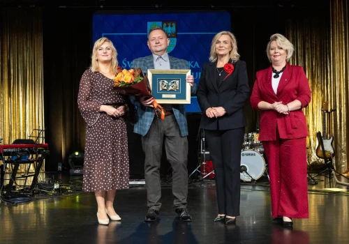 Paweł Cieślik ze Świętokrzyską Nagrodą Kultury