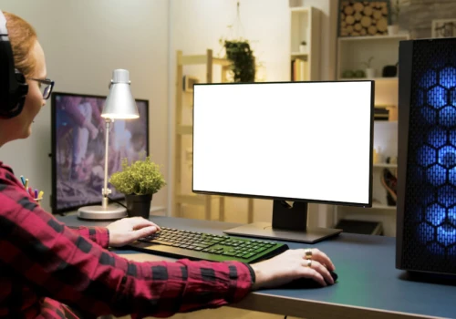 Monitor gamingowy do 600 zł – co warto kupić?