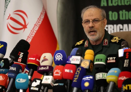"Świat będzie zdumiony". Iran grozi atakami i szykuje się na wojnę nie tylko z USA