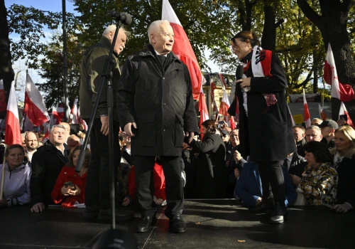 Decyzja sędziego ws. Piotra uradowała Jarosława Kaczyńskiego. To pierwszy krok?