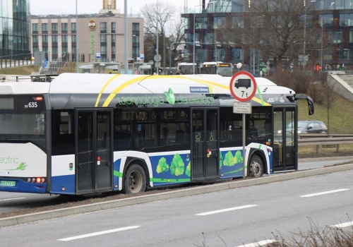 MPK Kraków szykuje się na zimę. Specjalistyczny tramwaj i Unimog będą w gotowości