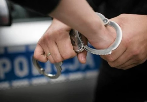 Trzech podejrzanych o przemoc domową trafiło do aresztu. Każdy na trzy miesiące