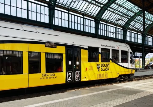 Ruch pociągów we Wrocławiu zostanie wstrzymany przez pilne prace saperskie