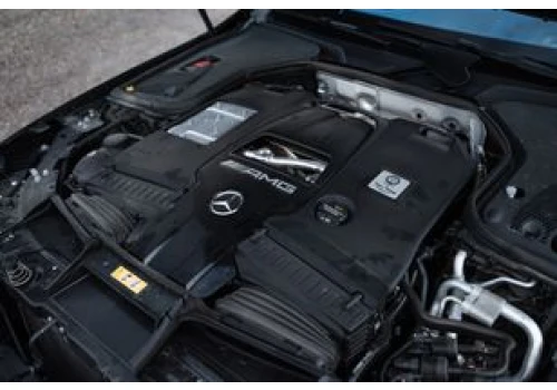 Mercedes-AMG wraca do silników V8. Jest też nadzieja dla V12