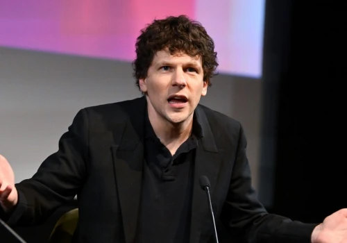 Jesse Eisenberg dostał Złotą Malinę. Tak uratował swoją karierę