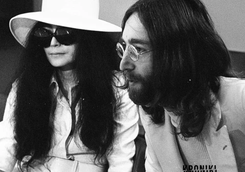 John Lennon przez 18 miesięcy pił i imprezował. Ten okres nazwał „straconym weekendem”