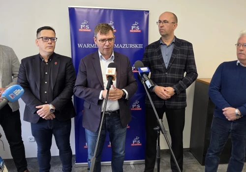 „Katastrofa” i „puste obietnice”. Lokalni działacze PiS podsumowali trzy lata rządów opozycji