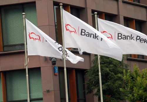 Bank Pekao pod nową nazwą? Kojarzy się z kredytami frankowymi