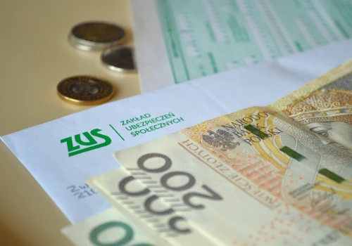 Kto pracował przed 1999 rokiem, dostanie pieniądze z ZUS. Należy złożyć wniosek