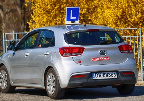 Nowa propozycja resortu ws. prawa jazdy. Nie zdasz 3 razy czeka Cię powtórny egzamin