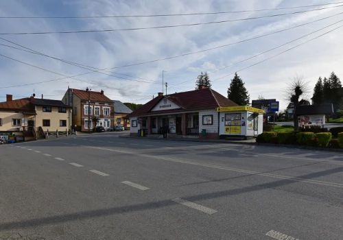 W 6 blokach zmieszczą się wszyscy mieszkańcy. Ruszają po prawa miejskie