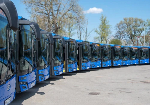 MPK szykuje się na zimę. Przeglądy pojazdów, specjalny tramwaj i szkolenia na poślizgach