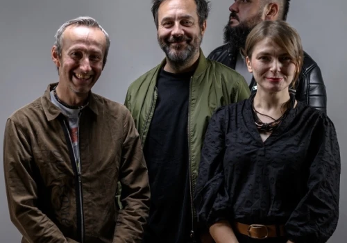 Staff odsłania „Złudzenia”. Rockowa energia w akustycznej odsłonie