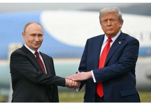 Działo się w nocy. Trump broni Rosji. Niepokojące słowa i blokada Patriotów
