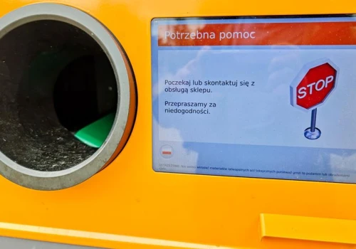 Butelkomat nie działa? Sklep i tak musi przyjąć opakowania, inaczej zapłaci karę