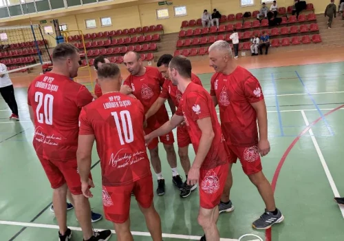 Nasi strażacy rywalizowali w siatkówce
