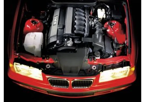 BMW trzymało ten samochód w ukryciu. Oto Seria 3, o której mało kto wiedział