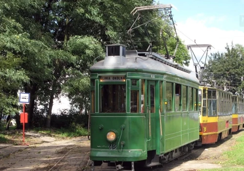 Krańcówka Radiostacja ma już 80 lat! To ważny punkt na tramwajowej mapie Łodzi