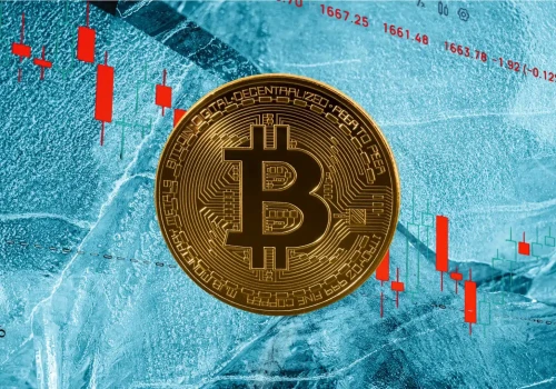 Bitcoin stąpa po kruchym lodzie. „Rynek zmierza w kierunku możliwego dna”