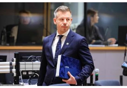 Węgry tną deficyt. Rząd Petera Magyara z nowym planem