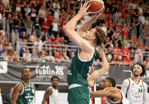 Gdzie oglądać mecz Cibona - Legia Warszawa? O której Liga Mistrzów?