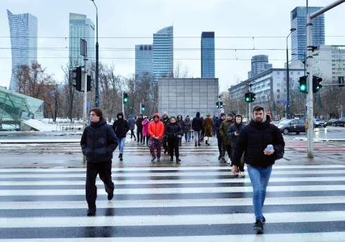 Zarobisz w rok powyżej 120 000 zł i masz wyższy podatek. Oto sposób na zbicie go z 32 do 12 proc.