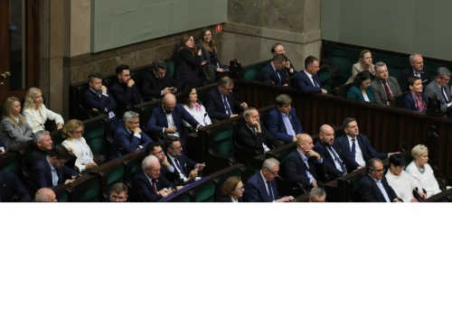 Sejm zagłosował za częściową dekryminalizacją aborcji. Co dalej z prawami kobiet?