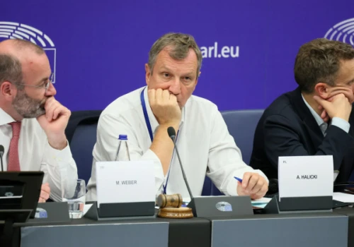Manfred Weber ponownie szefem frakcji EPL. Andrzej Halicki jego zastępcą