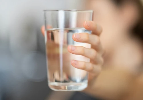 Od celulozy do czystej wody! Jak nowe biomateriały wyłapują zanieczyszczenia z wody i powietrza?