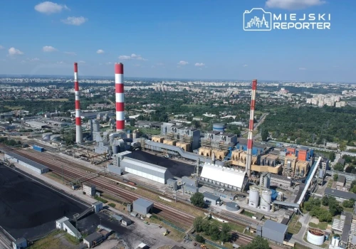 Zniknie 200-metrowy komin Elektrociepłowni Siekierki. Rusza rozbiórka