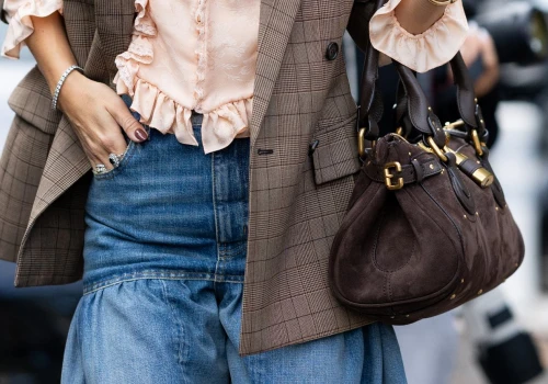 20 lat temu marzyła o niej każda fashionistka. Teraz kultowa torebka przeżywa drugą młodość