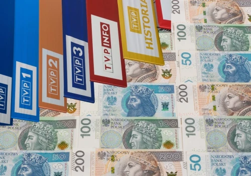 Rząd przepycha kolejną skandaliczną umowę z TVP! Ponad 5 "baniek" za 2 minuty