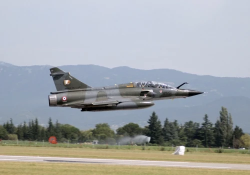 Katastrofa myśliwca Mirage 2000D pod Nancy. Jedna osoba nie żyje