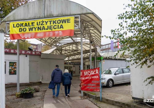 Targowisko przy Pl. Kilińskiego w Szczecinie gaśnie
