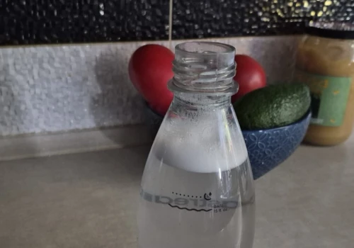 Świetny patent na mycie butelki SodaStream. Jest czyściutka i pachnie