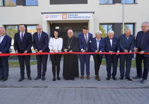 Dolny Śląsk inwestuje w nowoczesne leczenie onkologiczne