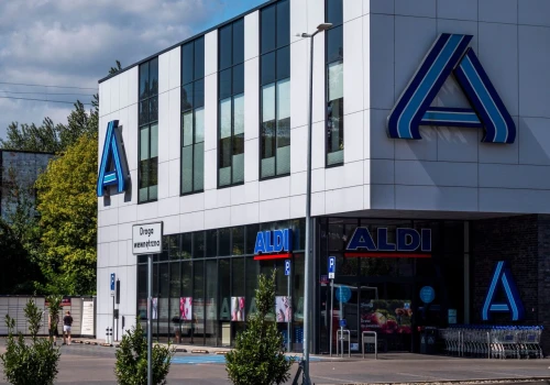 Aldi otworzy sklepy w niedziele. Pracownicy dostaną premię albo dzień wolny