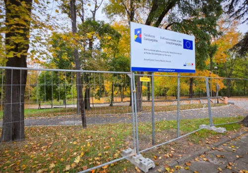 Park Staromiejski w Sieradzu przejdzie metamorfozę. Ruszyła gruntowna modernizacja