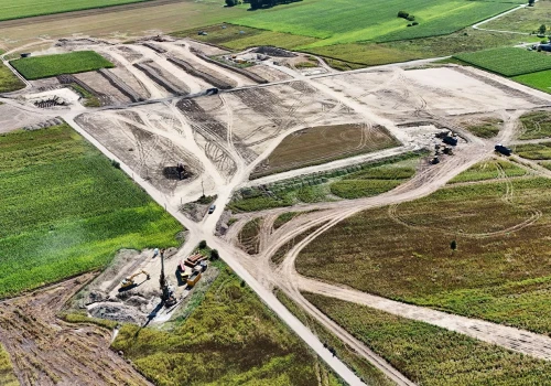 Ponad 20 mln zł za nieruchomość. Rząd wypłaca zaliczki wywłaszczeniowe za ziemię pod "Port Polska"